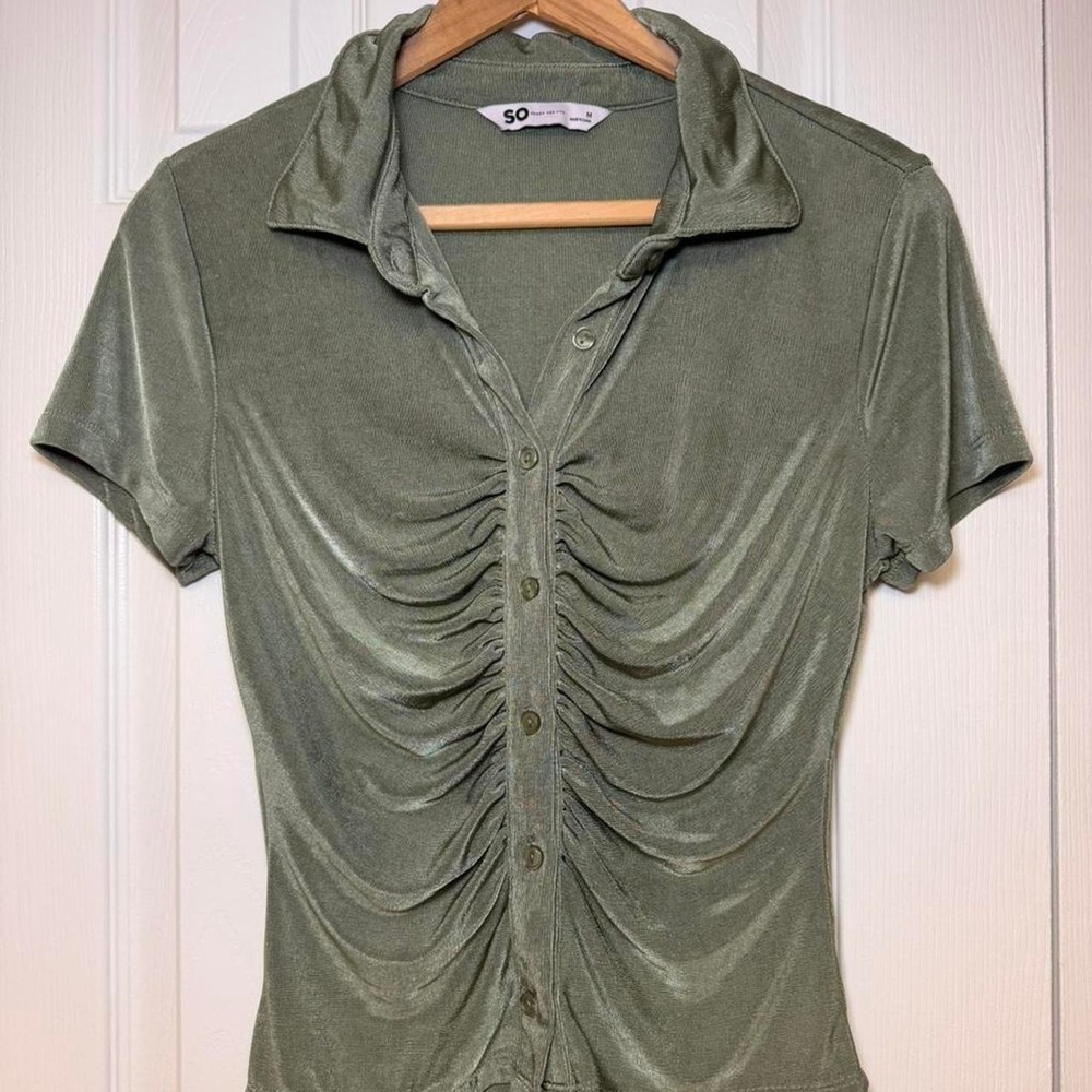 Y2K Olive Green Ruched Button Front Baby Tee Top M Collared Fitted Stretch '00s